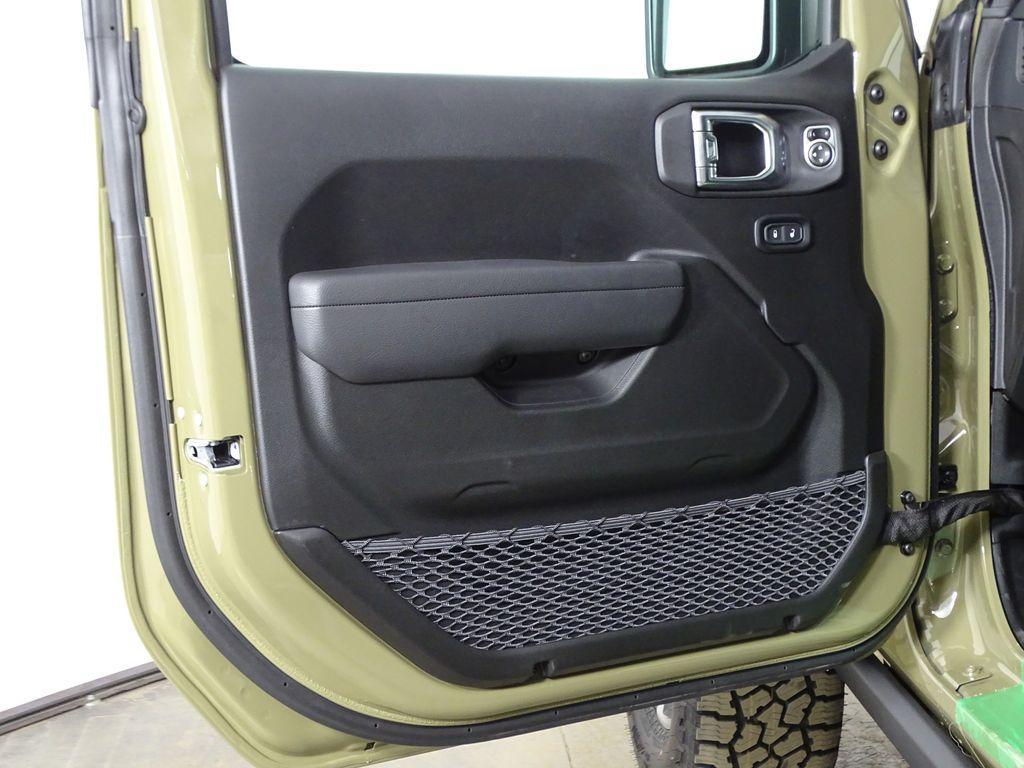 new 2026 Jeep Gladiator car, priced at $51,509