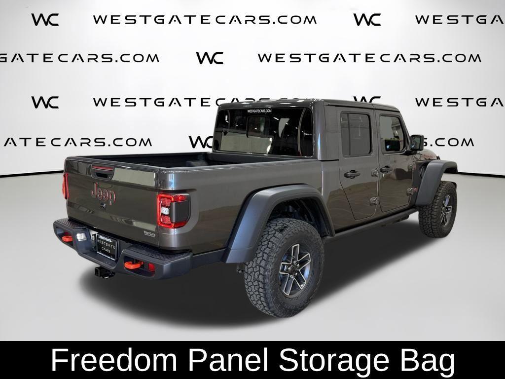 new 2026 Jeep Gladiator car, priced at $51,323