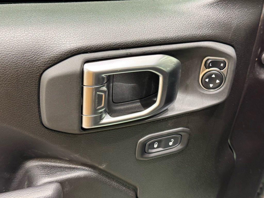 new 2026 Jeep Gladiator car, priced at $51,323