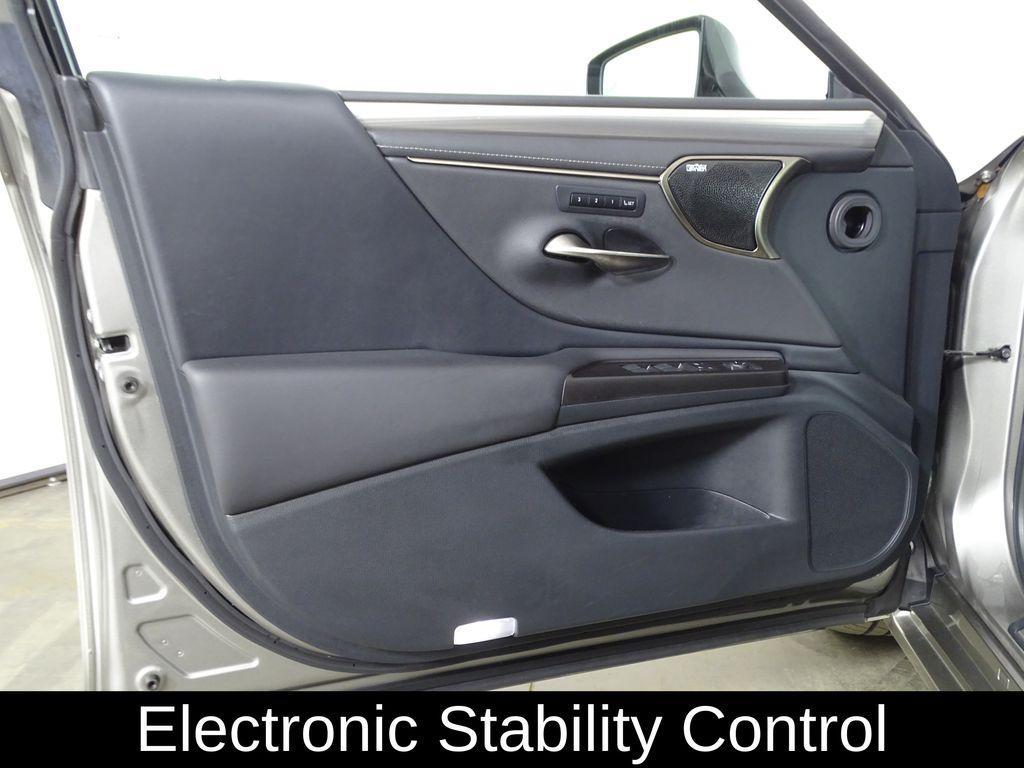 used 2019 Lexus ES 350 car, priced at $29,500