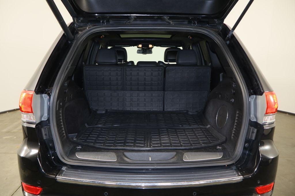 used 2014 Jeep Grand Cherokee car, priced at $8,900