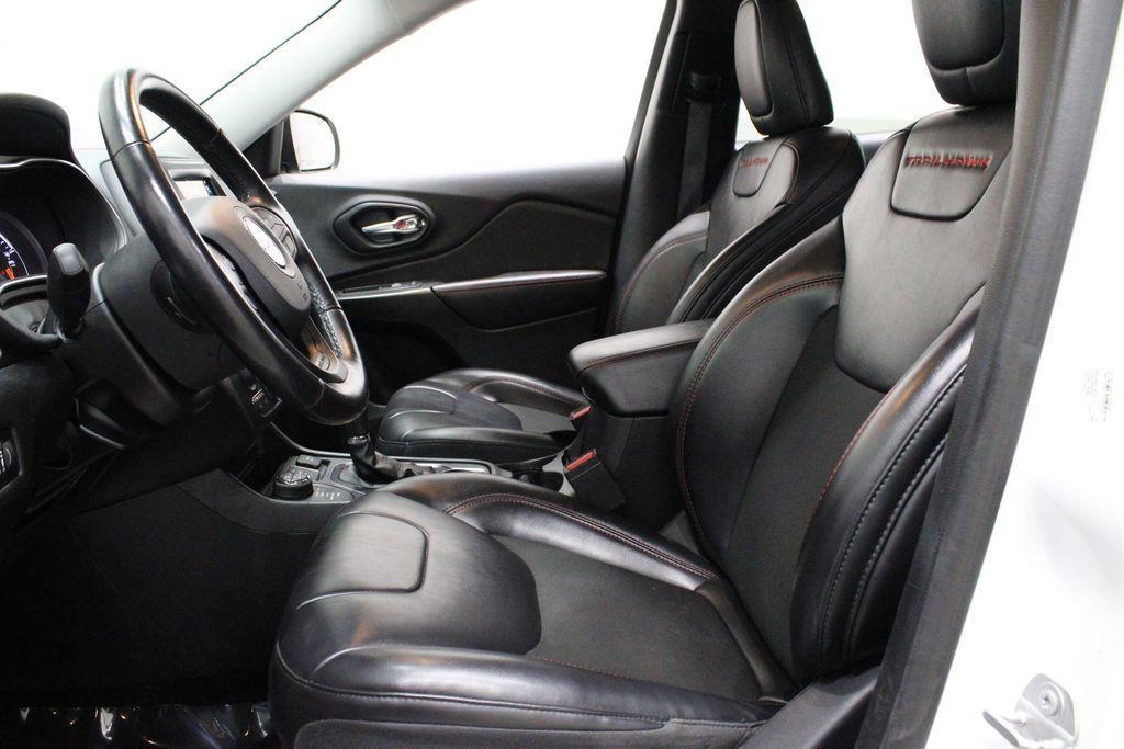 used 2020 Jeep Cherokee car, priced at $18,700