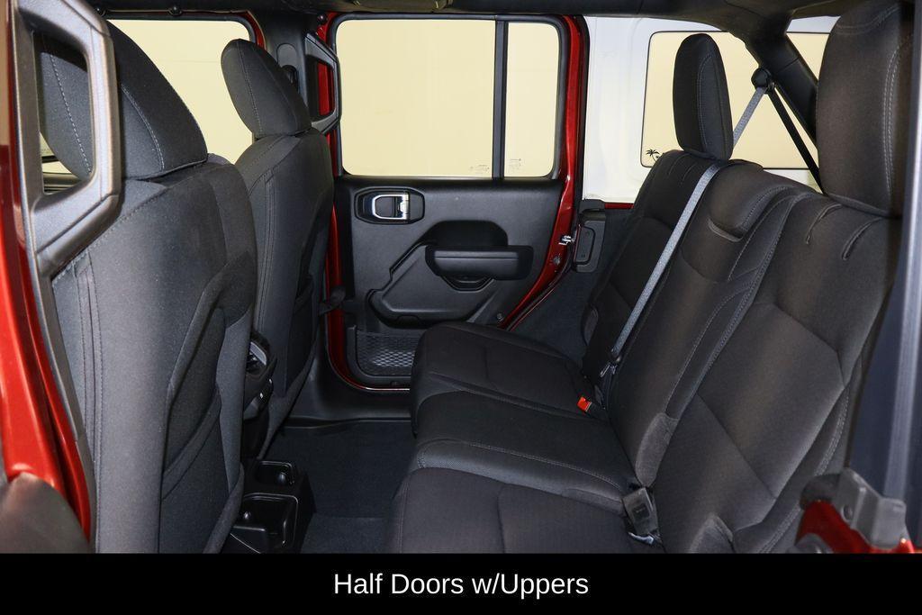 used 2022 Jeep Wrangler Unlimited car, priced at $31,750