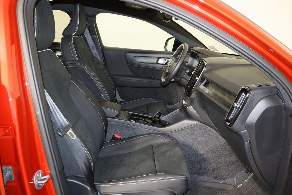 used 2023 Volvo C40 Recharge Pure Electric car, priced at $24,949