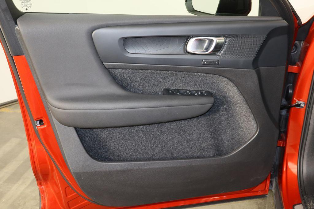 used 2023 Volvo C40 Recharge Pure Electric car, priced at $24,949