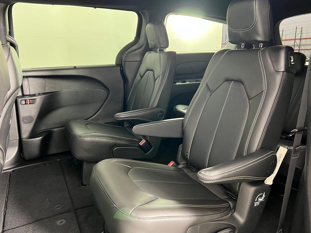 new 2026 Chrysler Pacifica car, priced at $41,515