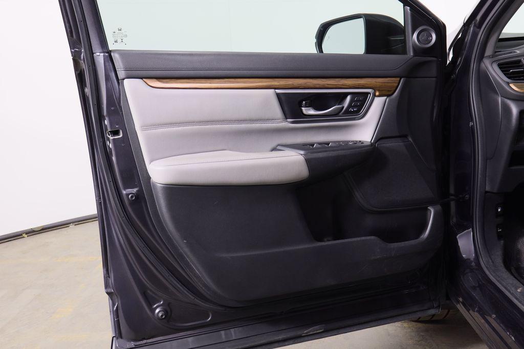 used 2017 Honda CR-V car, priced at $11,458