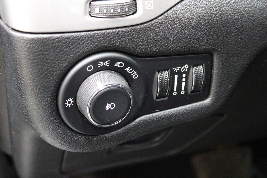 used 2016 Jeep Cherokee car, priced at $10,150