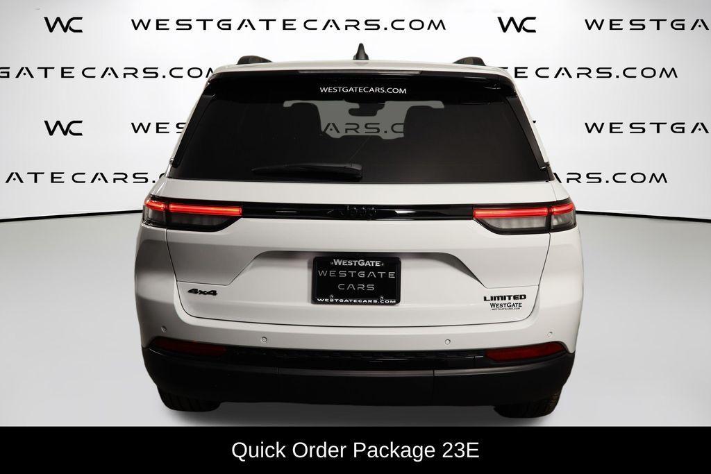 new 2025 Jeep Grand Cherokee car, priced at $38,521