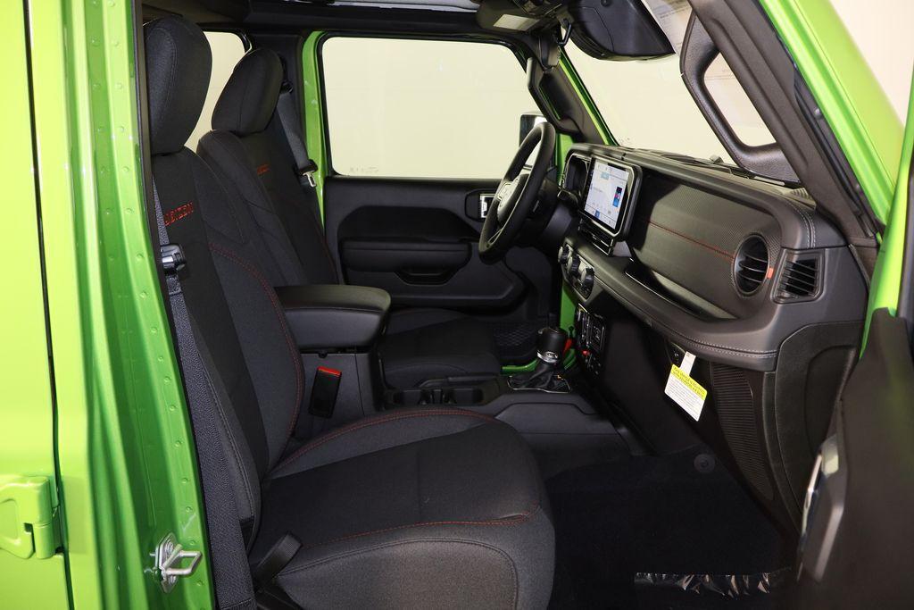 new 2026 Jeep Wrangler car, priced at $47,970