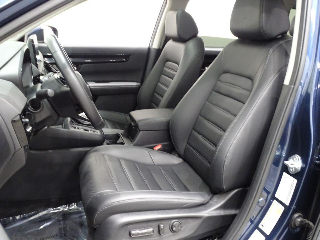 used 2024 Honda CR-V car, priced at $31,050