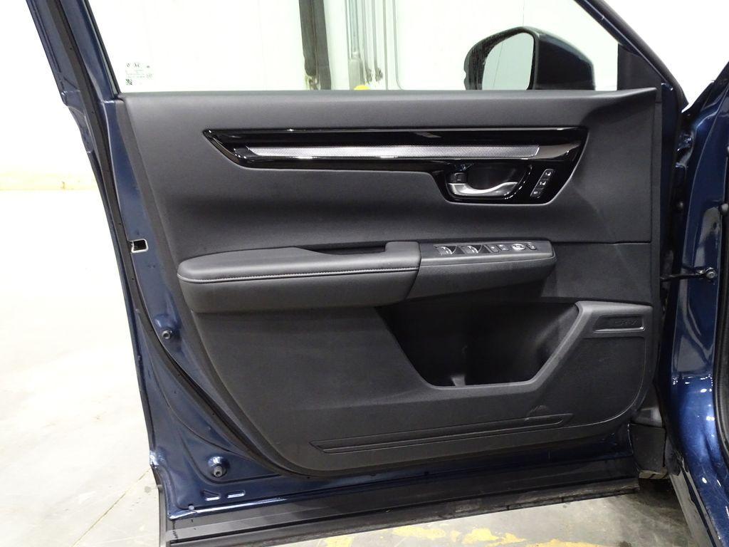 used 2024 Honda CR-V car, priced at $31,050