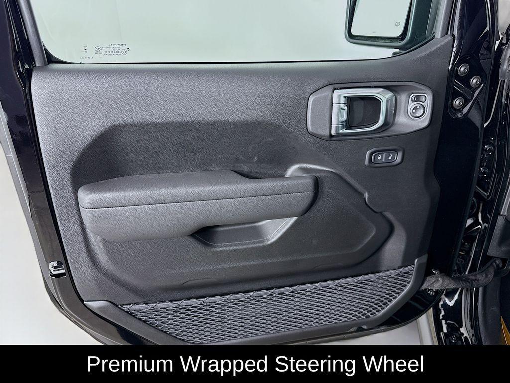 new 2026 Jeep Gladiator car, priced at $48,420