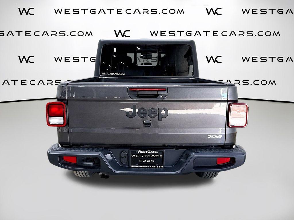 new 2026 Jeep Gladiator car, priced at $43,310