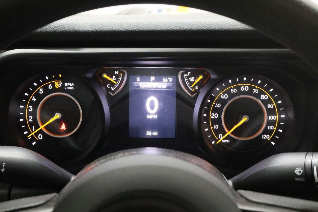 new 2026 Jeep Gladiator car, priced at $41,552