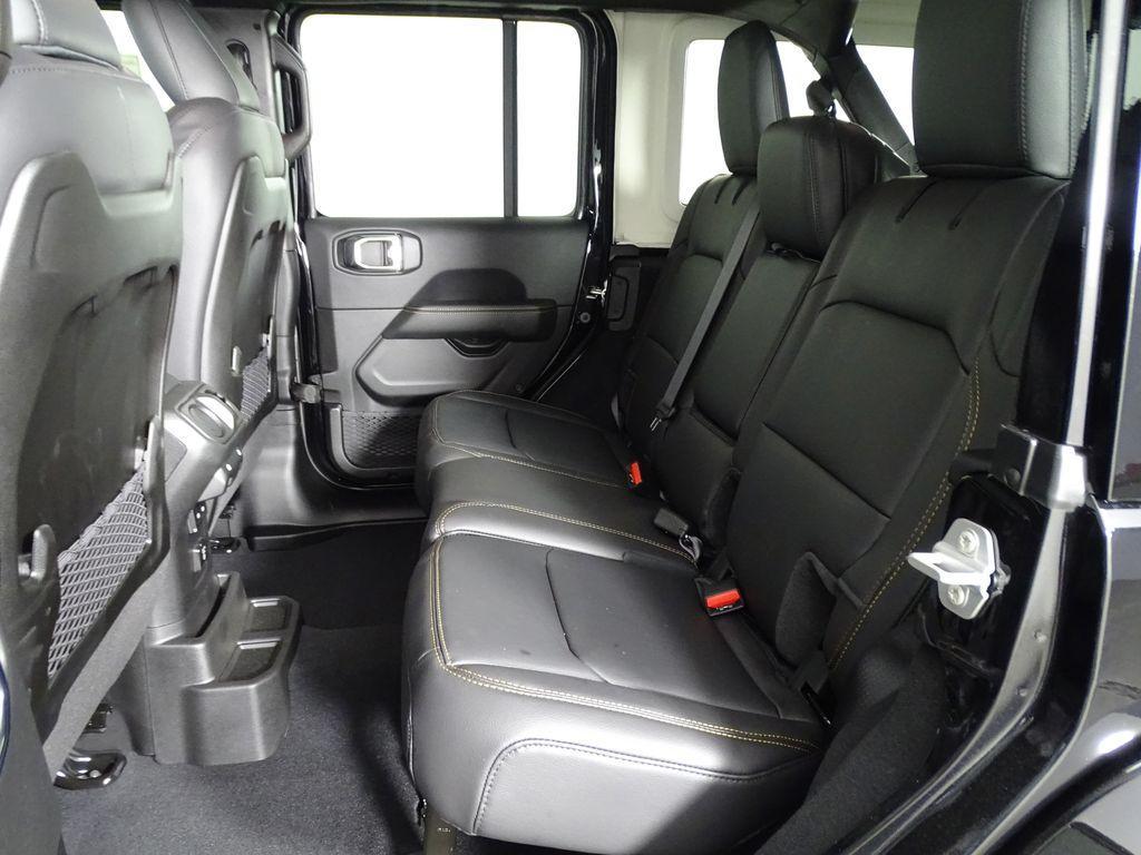 new 2026 Jeep Wrangler car, priced at $46,357