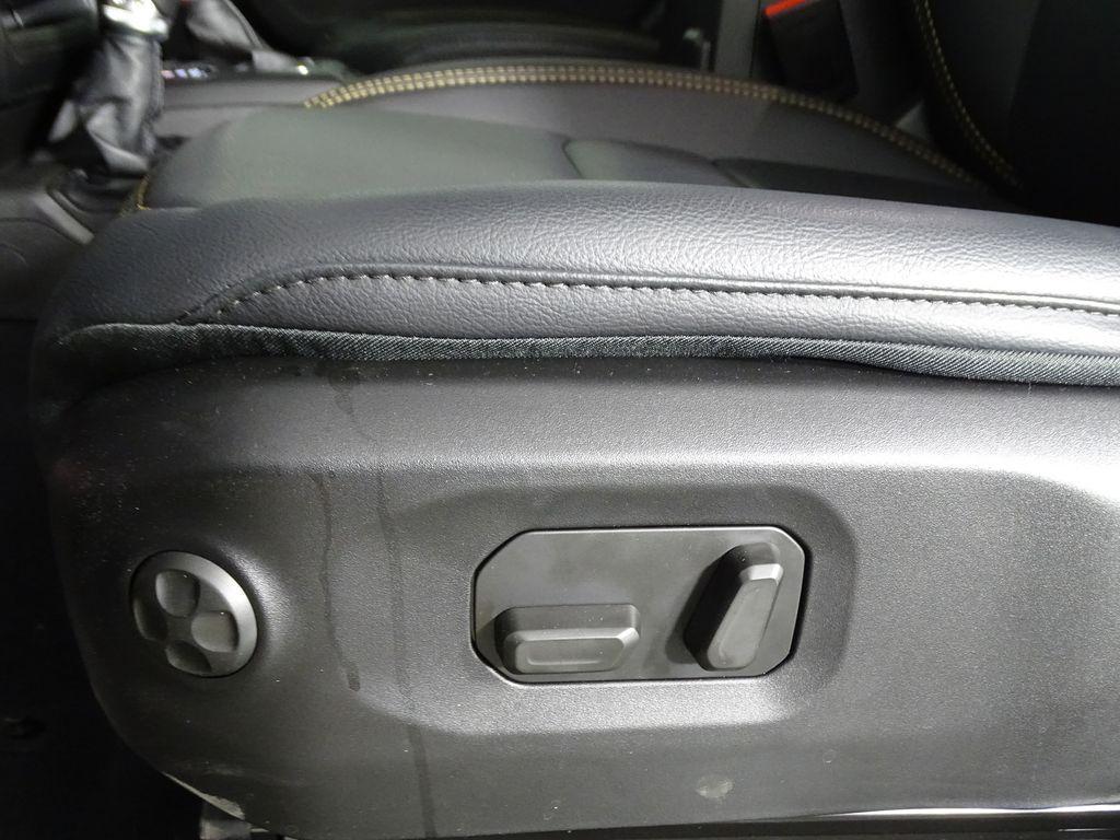 new 2026 Jeep Wrangler car, priced at $46,357