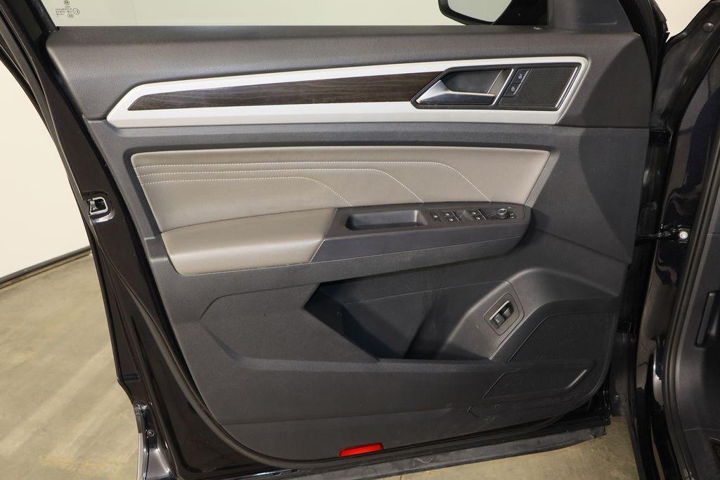 used 2021 Volkswagen Atlas car, priced at $23,600