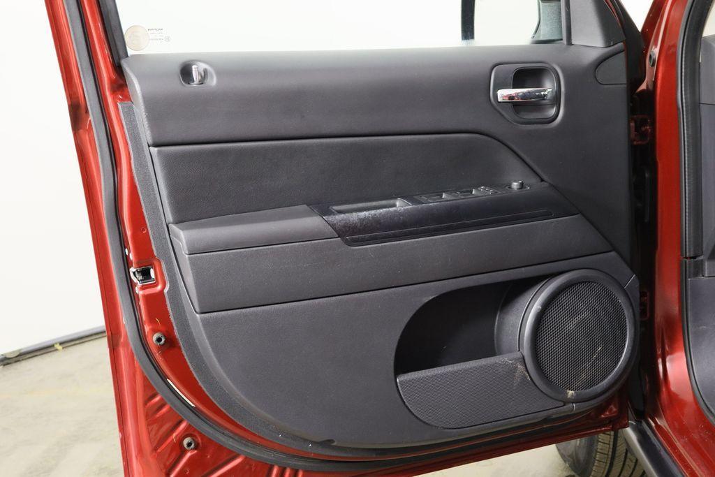 used 2015 Jeep Patriot car, priced at $6,100