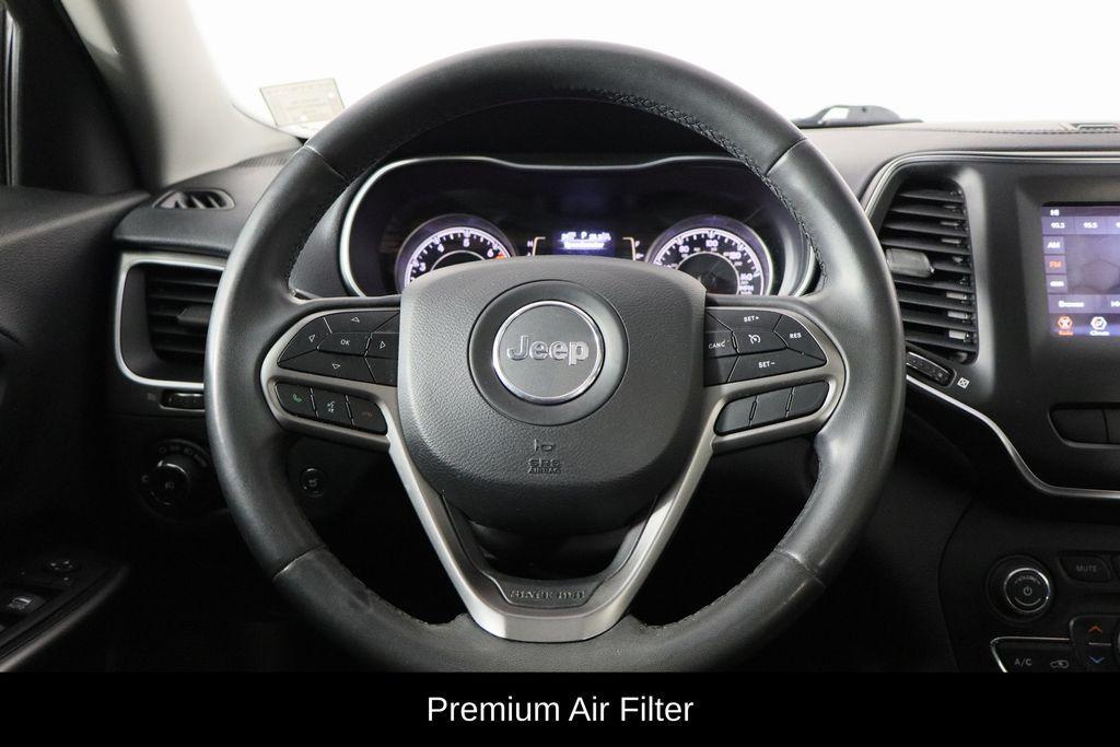 used 2020 Jeep Cherokee car, priced at $10,400