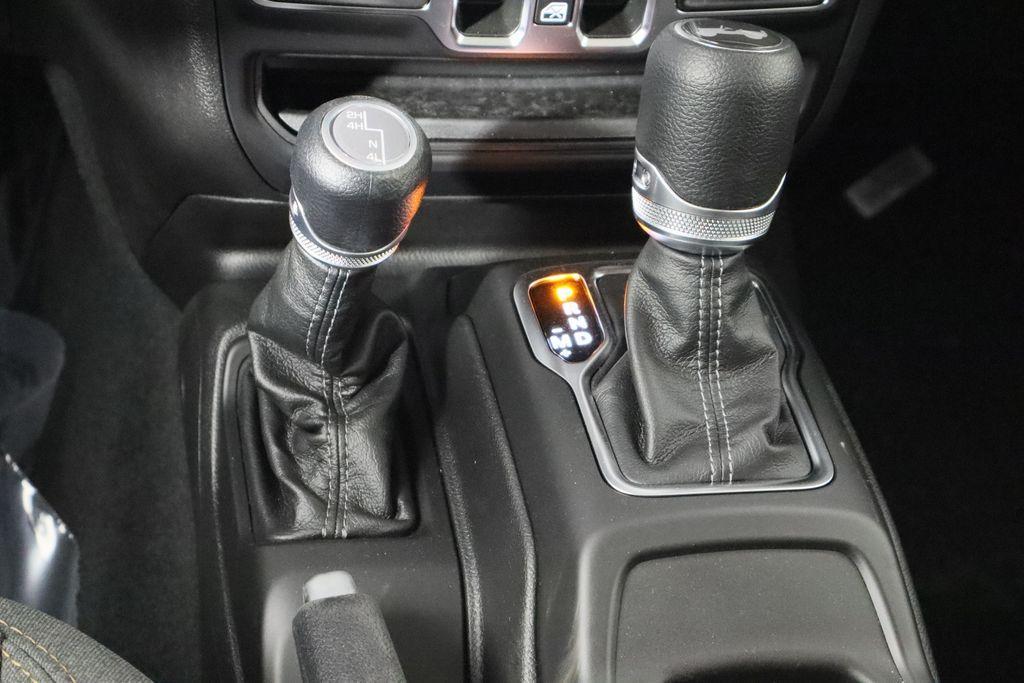 new 2026 Jeep Wrangler car, priced at $45,401