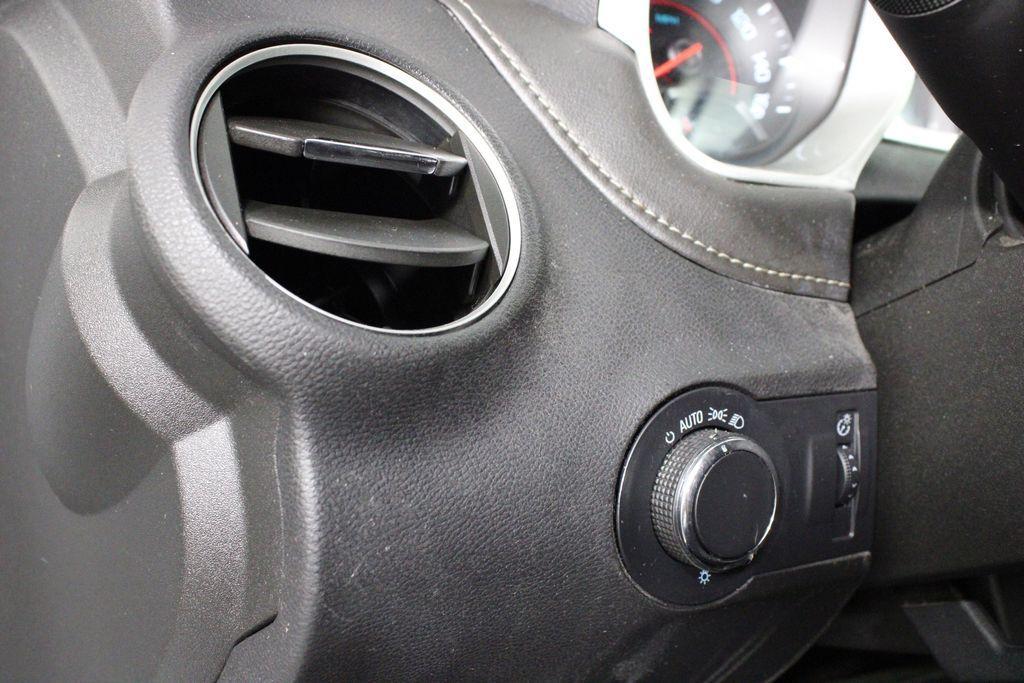 used 2014 Chevrolet Camaro car, priced at $9,600