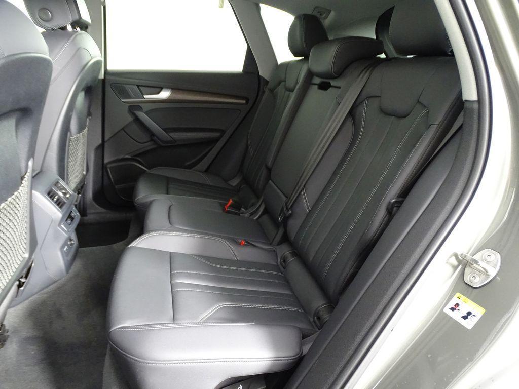 used 2024 Audi Q5 car, priced at $30,250