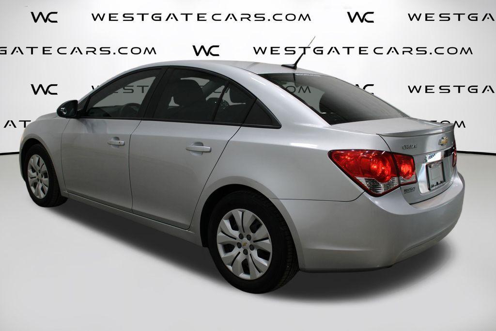 used 2014 Chevrolet Cruze car, priced at $5,800