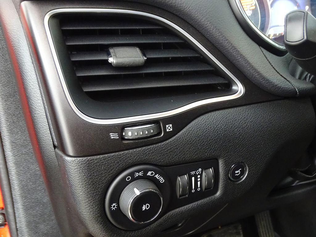 used 2019 Jeep Cherokee car, priced at $17,200