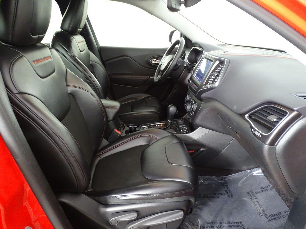 used 2019 Jeep Cherokee car, priced at $17,200