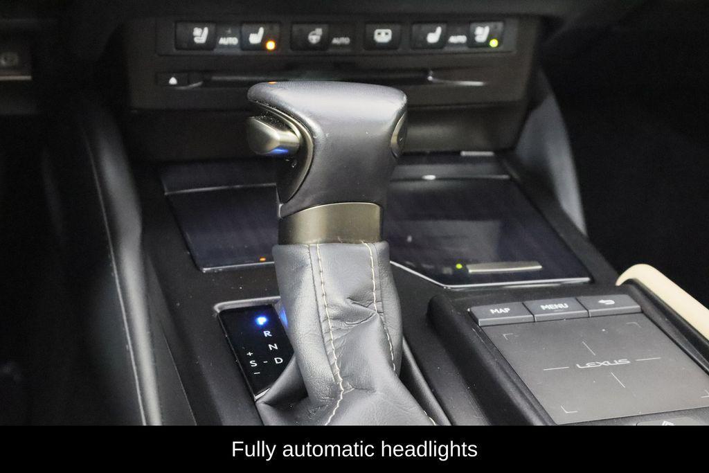 used 2019 Lexus ES 350 car, priced at $31,650