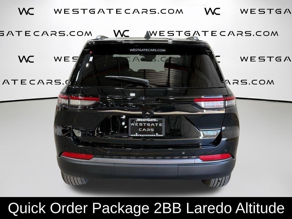 new 2026 Jeep Grand Cherokee car, priced at $45,011