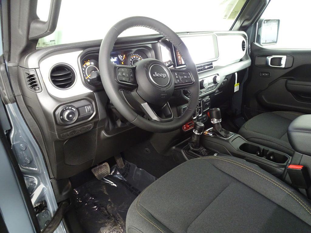 new 2026 Jeep Wrangler car, priced at $45,558