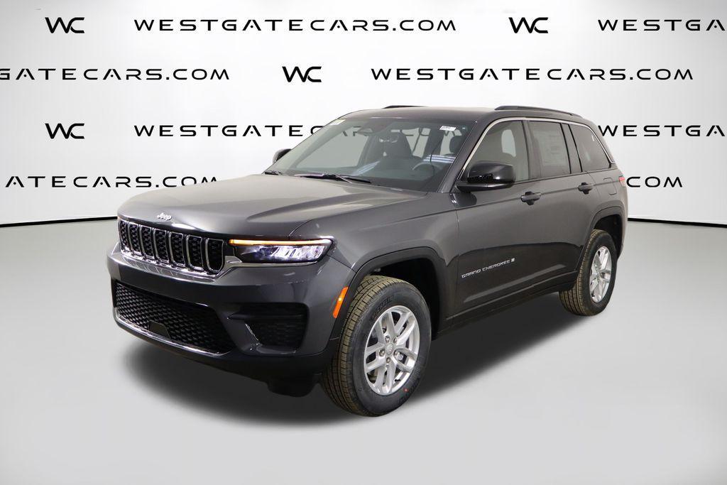 new 2026 Jeep Grand Cherokee car, priced at $39,540
