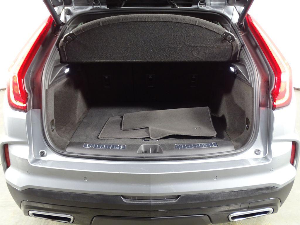 used 2024 Cadillac XT4 car, priced at $27,300