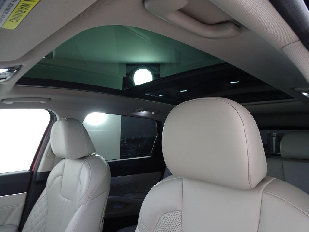 used 2022 Kia Sorento car, priced at $26,900