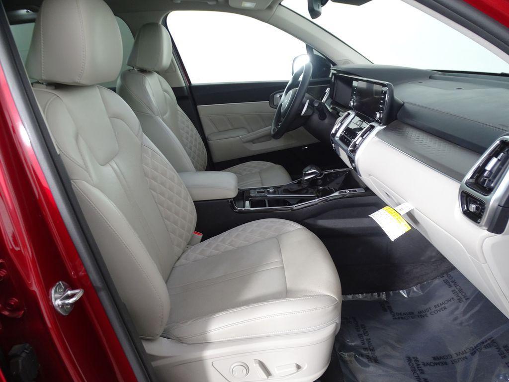 used 2022 Kia Sorento car, priced at $26,900