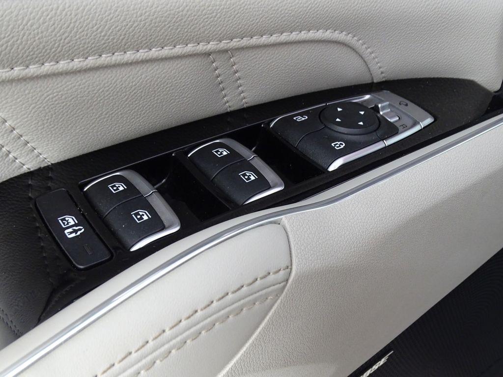 used 2022 Kia Sorento car, priced at $26,900