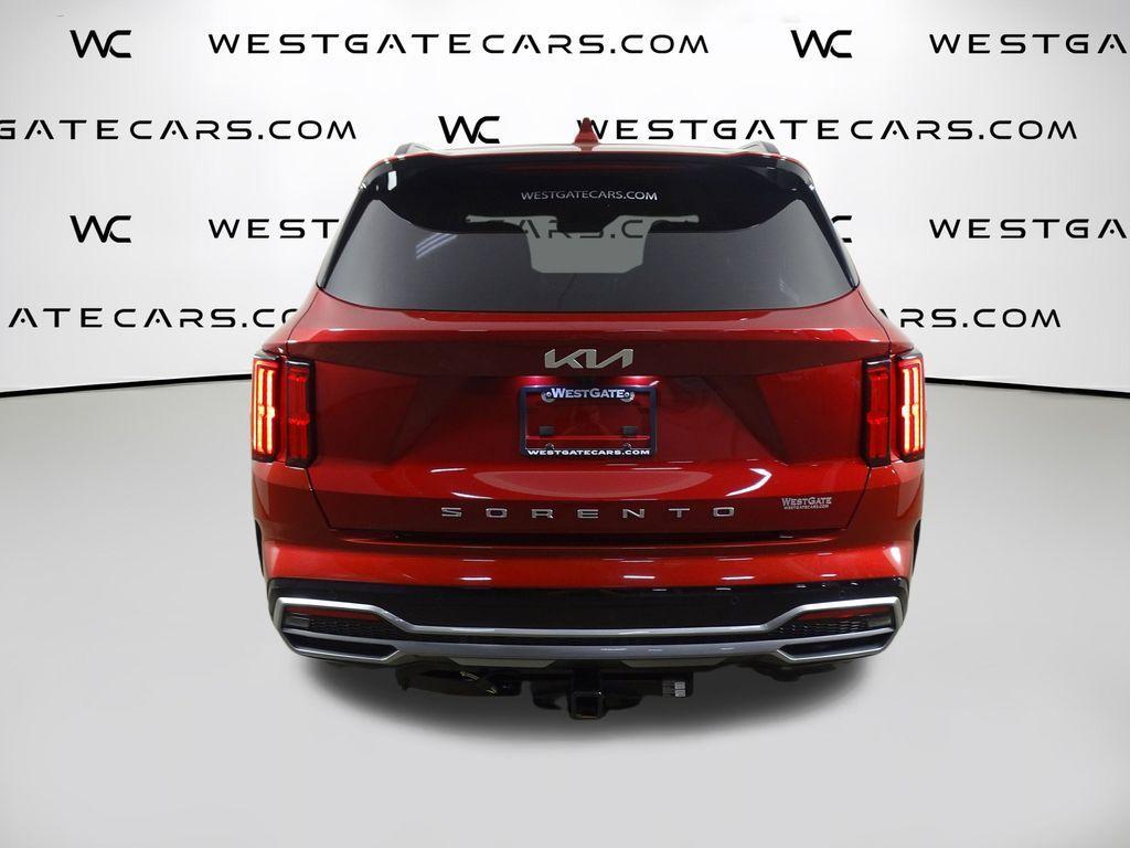 used 2022 Kia Sorento car, priced at $26,900