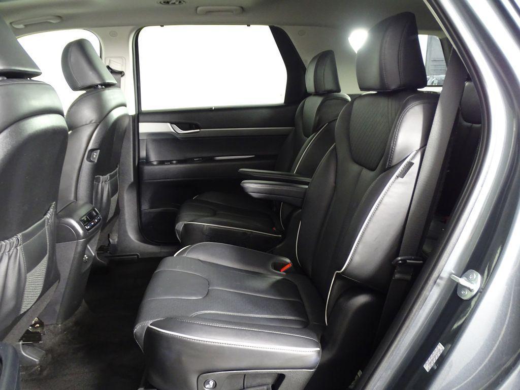 used 2024 Hyundai Palisade car, priced at $35,400