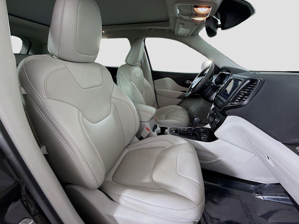 used 2022 Jeep Cherokee car, priced at $20,850