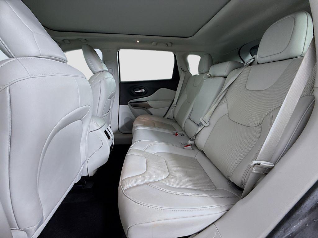 used 2022 Jeep Cherokee car, priced at $20,850