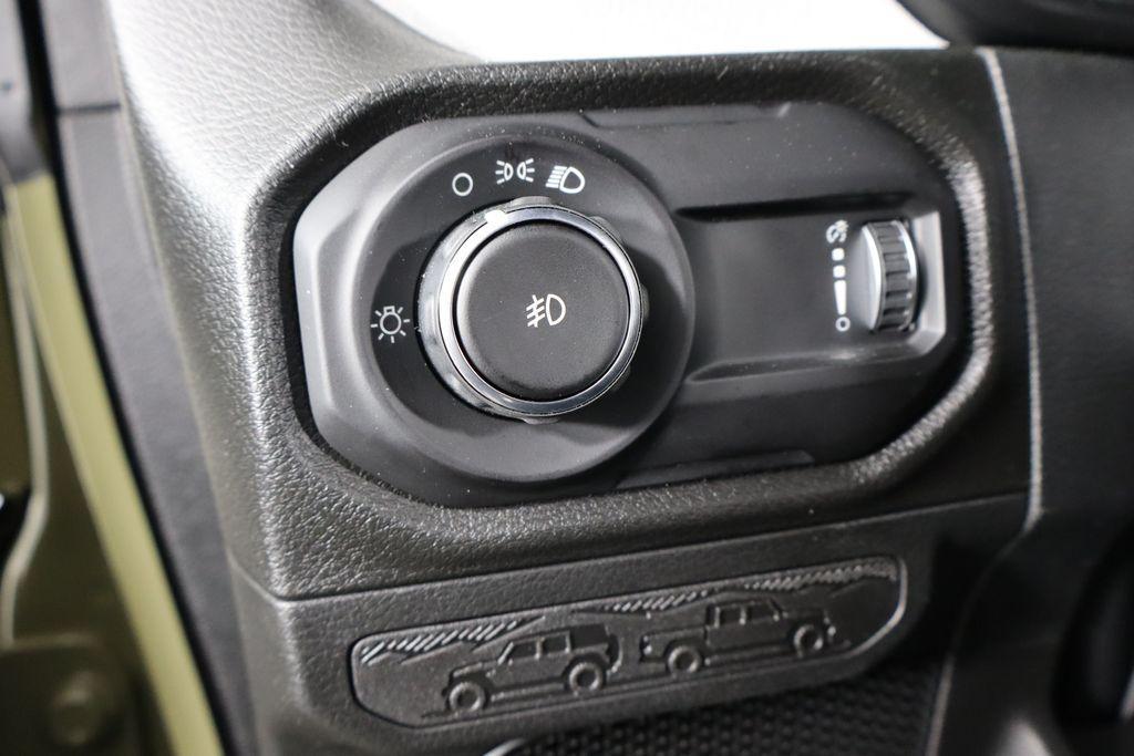 new 2026 Jeep Wrangler car, priced at $33,962