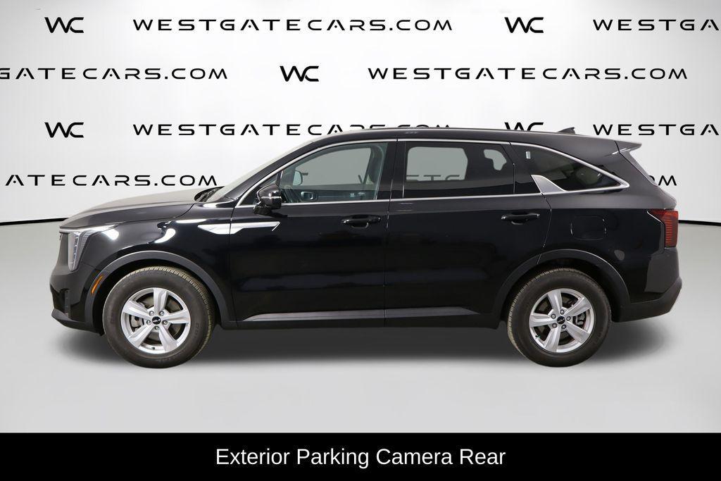 used 2025 Kia Sorento car, priced at $27,497