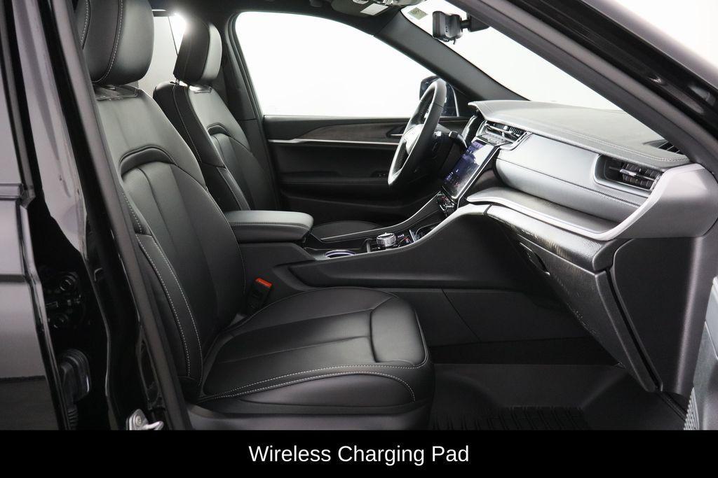 used 2025 Jeep Grand Cherokee L car, priced at $41,900