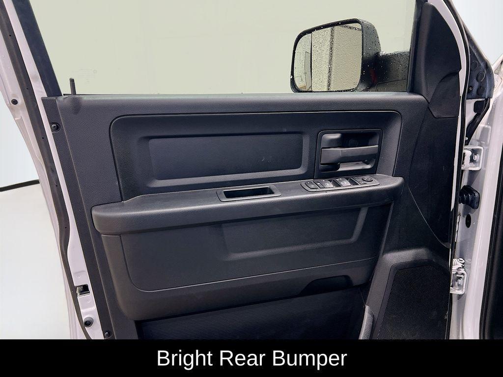 new 2024 Ram 1500 Classic car, priced at $39,875