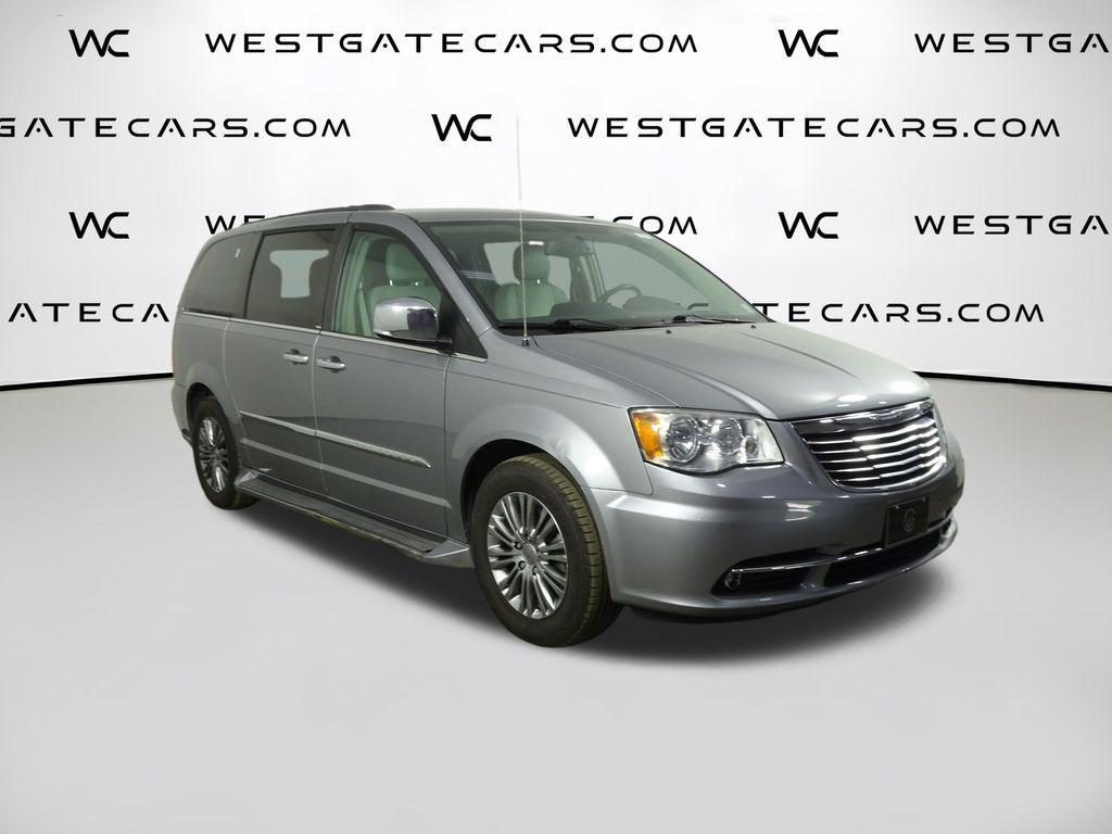 used 2014 Chrysler Town & Country car, priced at $6,497