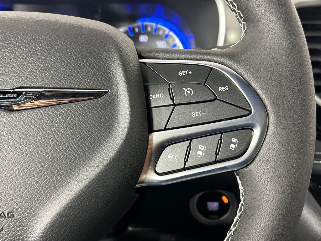 new 2026 Chrysler Pacifica car, priced at $44,017