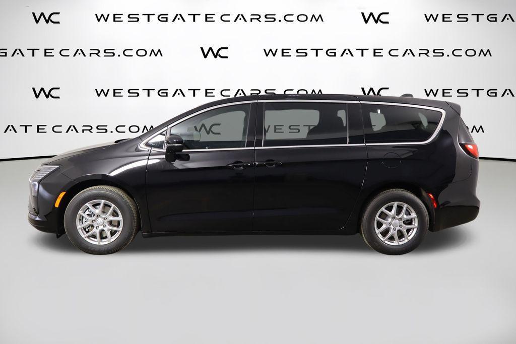 new 2027 Chrysler Pacifica car, priced at $46,460