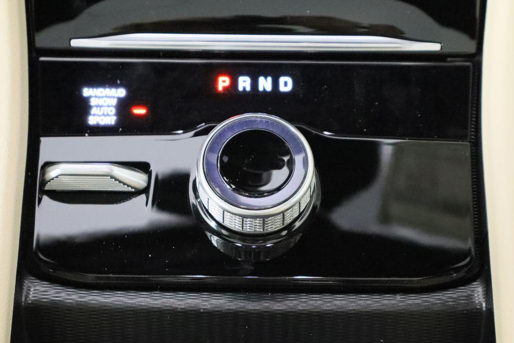 new 2026 Jeep Grand Cherokee car, priced at $37,918